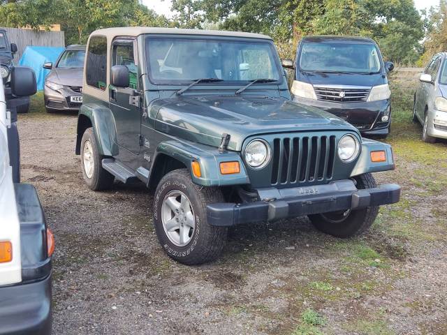 Jeep Wrangler 4.0 Sport Convertible Petrol Green