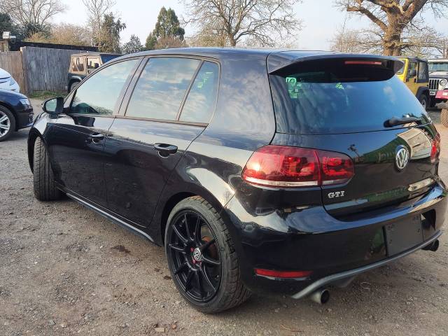 2010 Volkswagen Golf 2.0 GTI