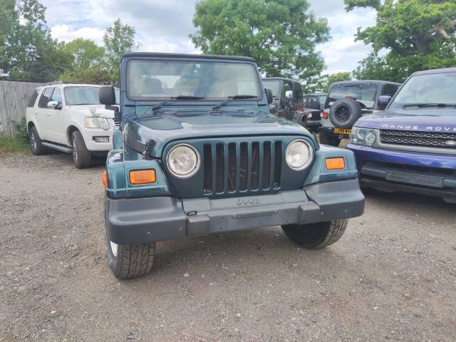 Jeep Wrangler 4.0 Sahara Convertible Petrol Green