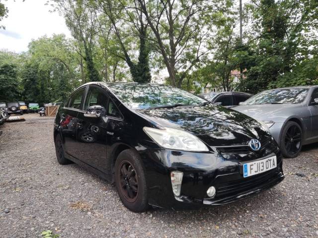 2013 Toyota Prius 1.8 VVTi T3 5dr CVT Auto