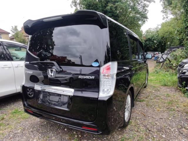 2011 Honda Stepwagon Spada 2.0 8 seat