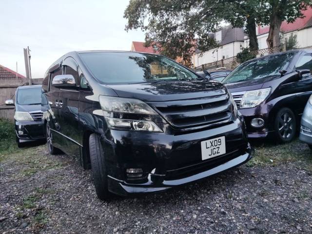 Toyota Vellfire 2.4 8 seat MPV Petrol Black