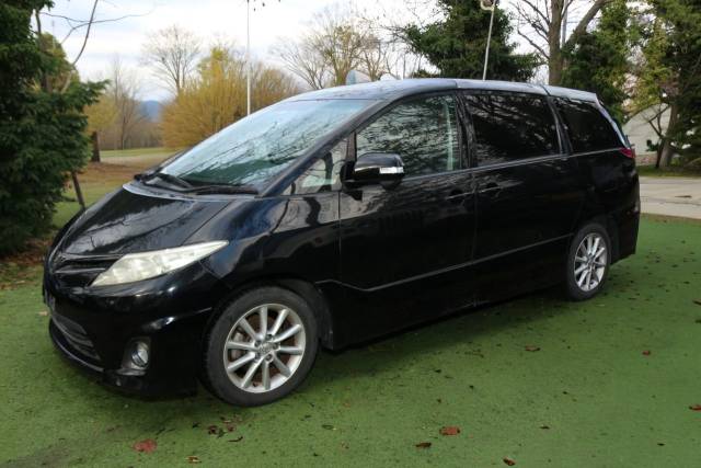 2012 Toyota Estima 2.4 Aeras