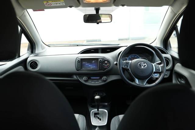 2016 Toyota Yaris 1.5 Hybrid Icon 5dr CVT